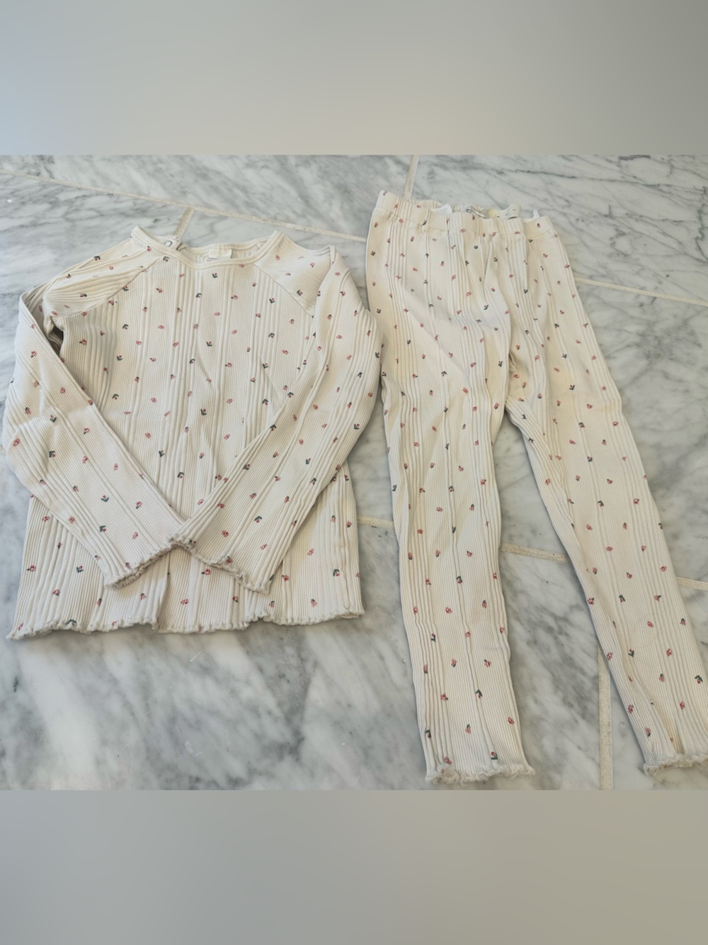 H&M Cream Ribbed Top and Bottom Set with Mini Floral Print